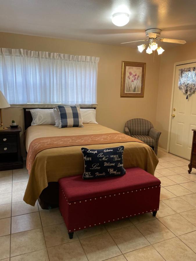 Larger Piece Of Heaven Near Lackland Air Force Base سان أنطونيو المظهر الخارجي الصورة